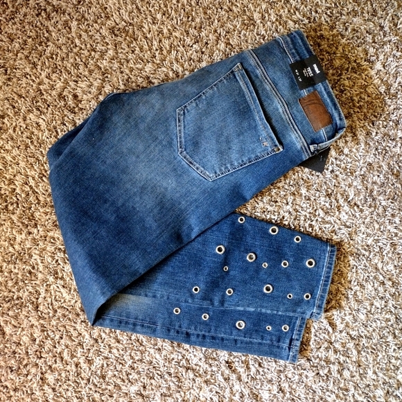 NWT Mavi Cropped Jean - Picture 2 of 4